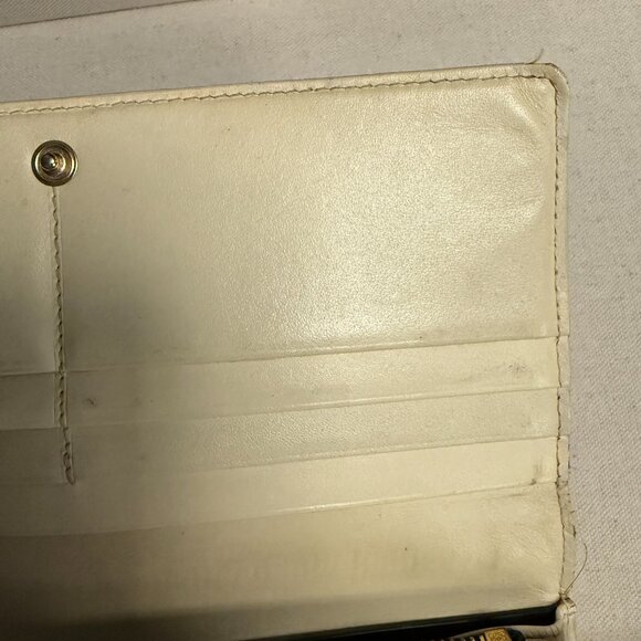 Loewe Long Horizontal Wallet – Soft Grained Calfskin & Gold Hardware - Picture 10 of 16